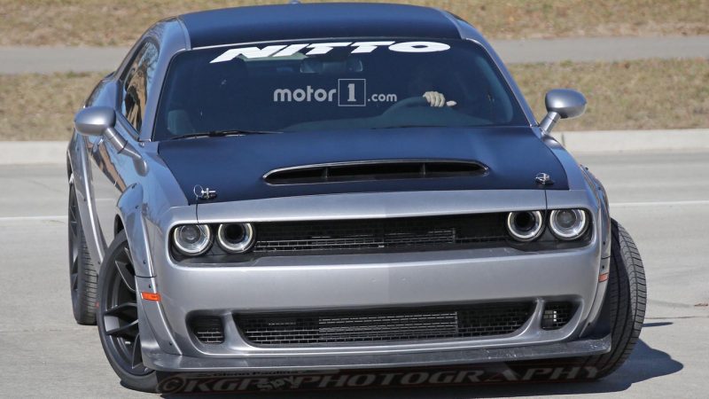 dodge-challenger-demon-spy-shots-crankshaft (1)