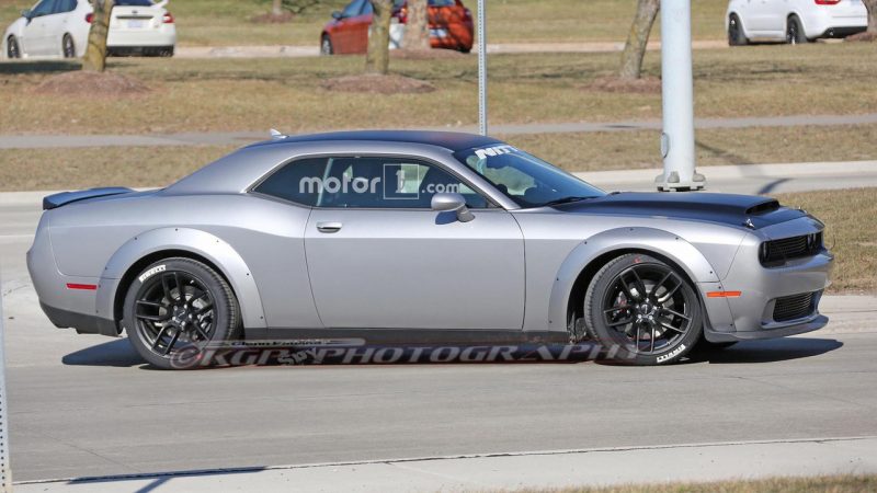 dodge-challenger-demon-spy-shots-crankshaft (4)