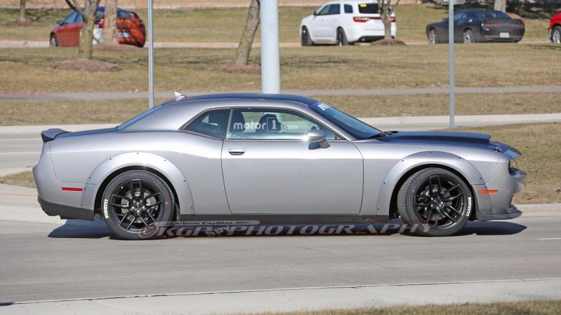 dodge-challenger-demon-spy-shots-crankshaft (8)