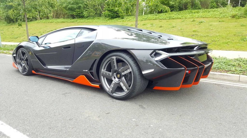 lamborghini-centenario-uk-crankshaft (13)